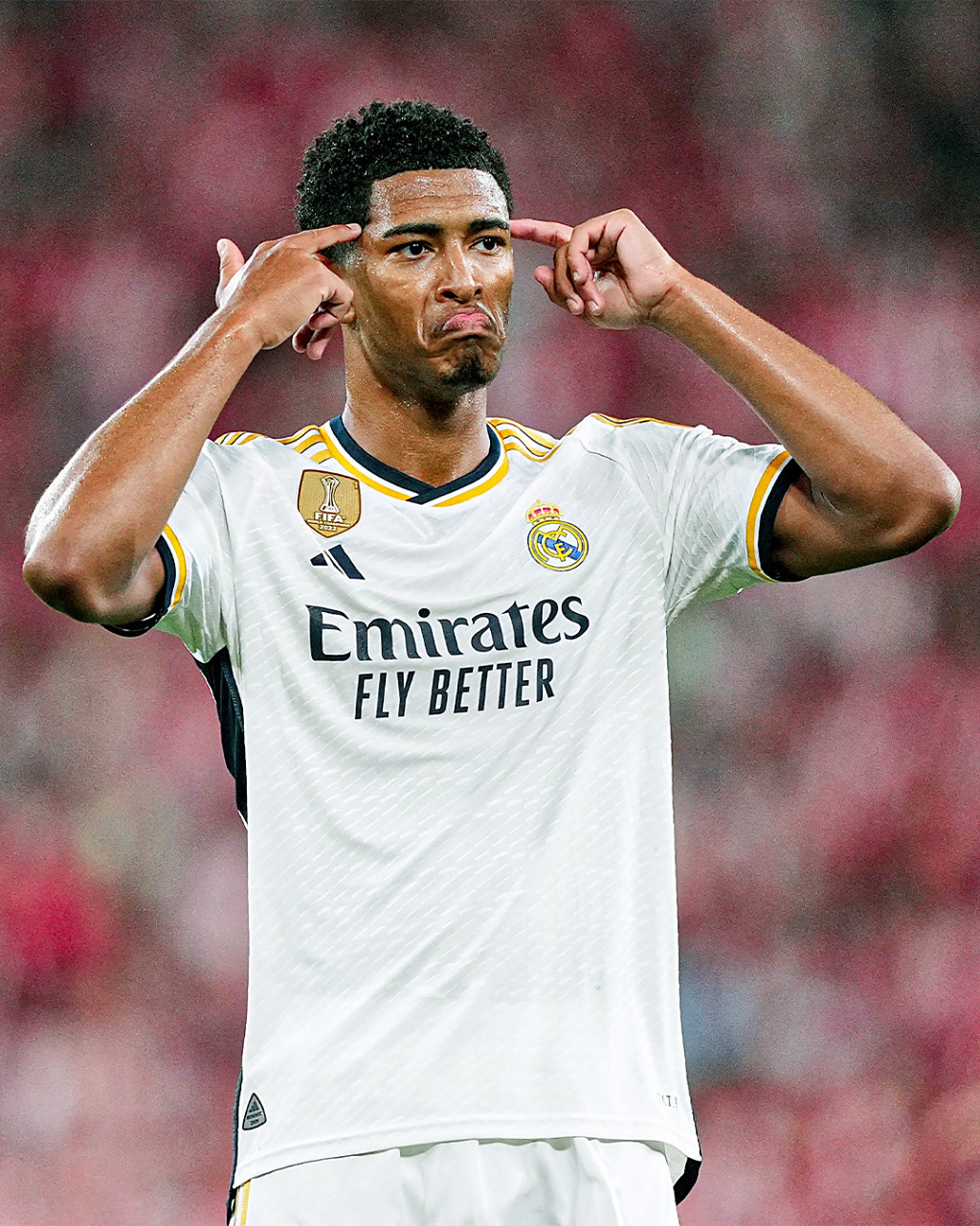 英超：热刺客场3-1击败狼队（英超：热刺客场3比1力克狼队）