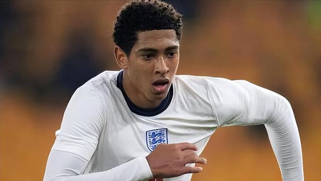 里夫斯：虽然文班缺席但福克斯状态正佳，我们要坚决执行战术