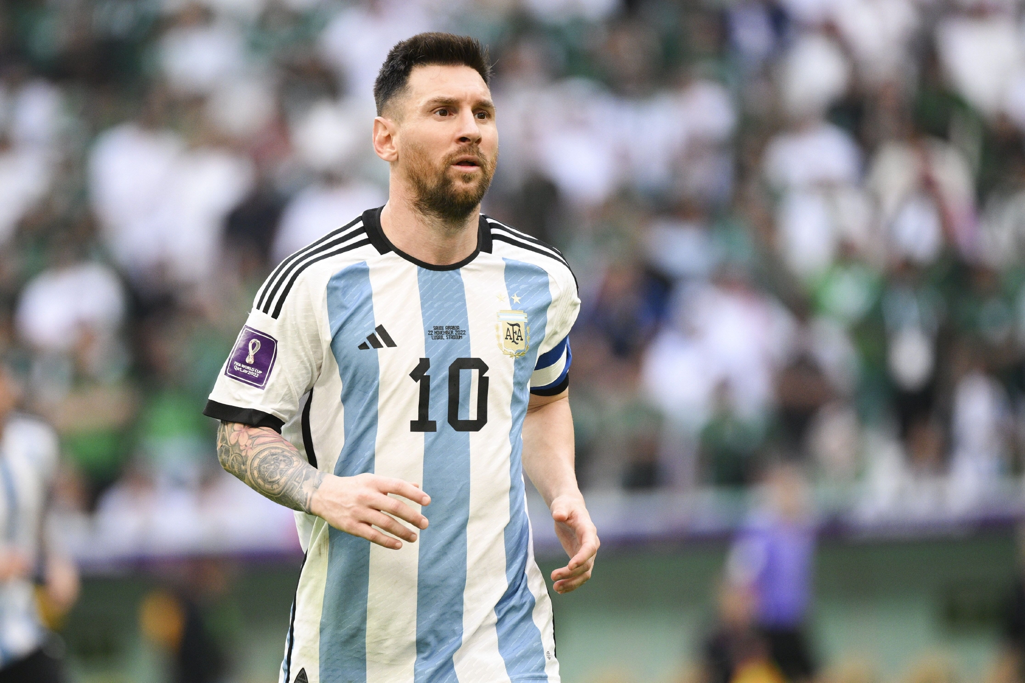 关于尤尔曼德的勒沃库森：1、核心阵型为4-2-3...