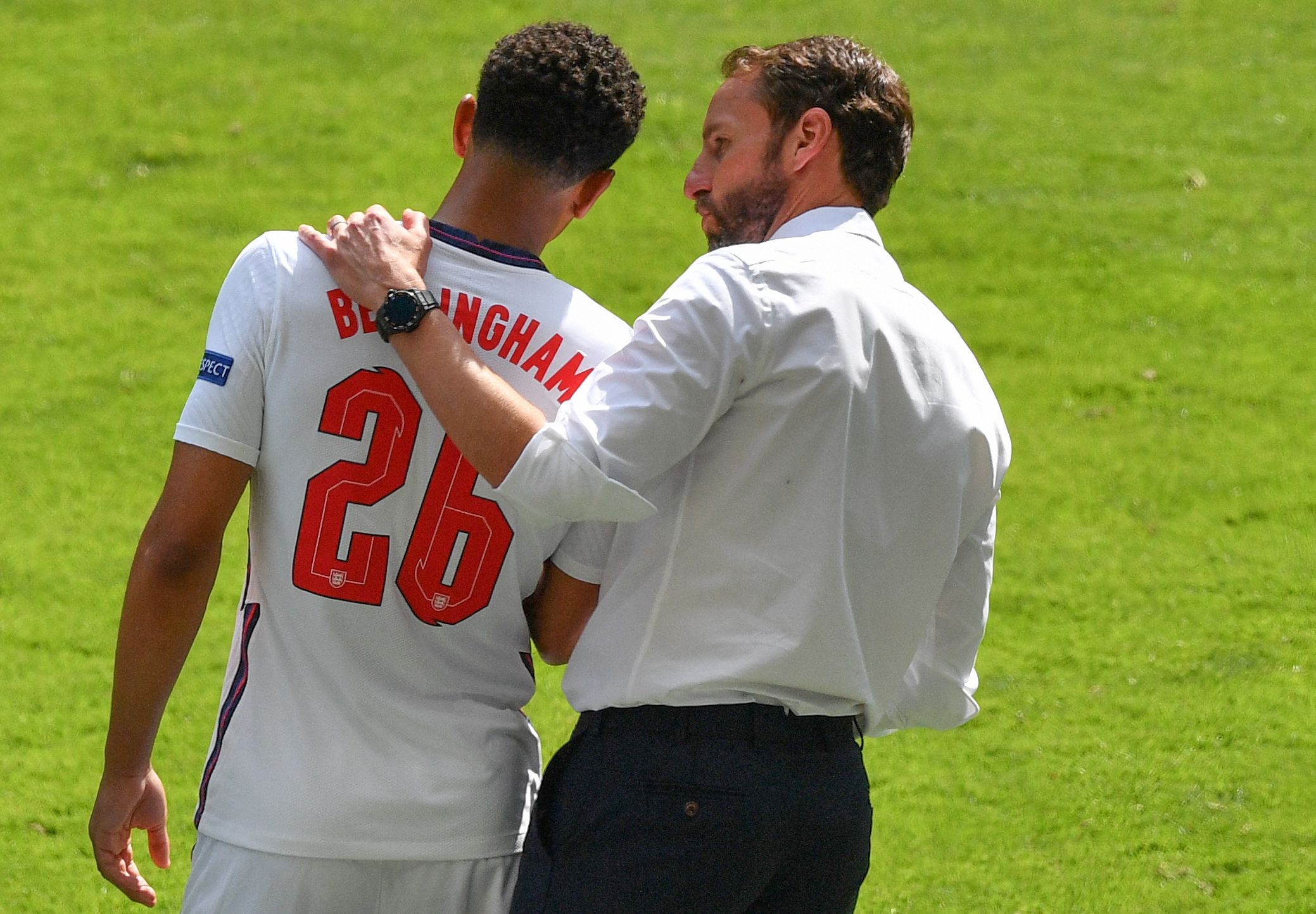 罗马诺：目前没有人领跑格伊争夺战，夏窗自由身离队概率最大（罗马诺：格伊争夺未现领先队，今夏或以自由身离队概率最高）