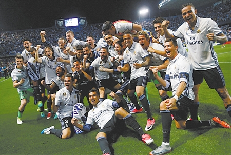 津门虎主帅于根伟积极引援奥乌苏，助力球队提升，期待其归化入籍，展现强大进攻实力，助球队稳定发展。