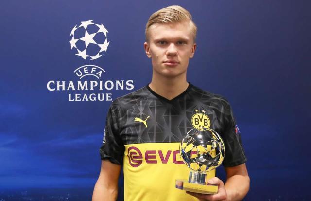 足球巴萨新星闪耀西甲，媒体：未来属于他（巴萨新星耀眼西甲，媒体：未来是他的）