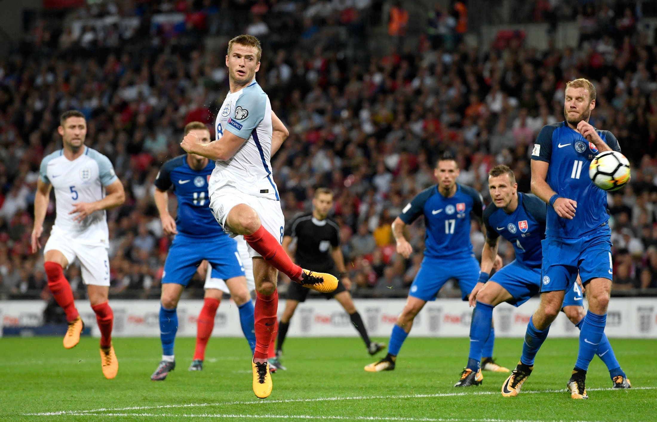 多纳鲁马：1-2之后我们就放弃了比赛，这绝对不应该发生