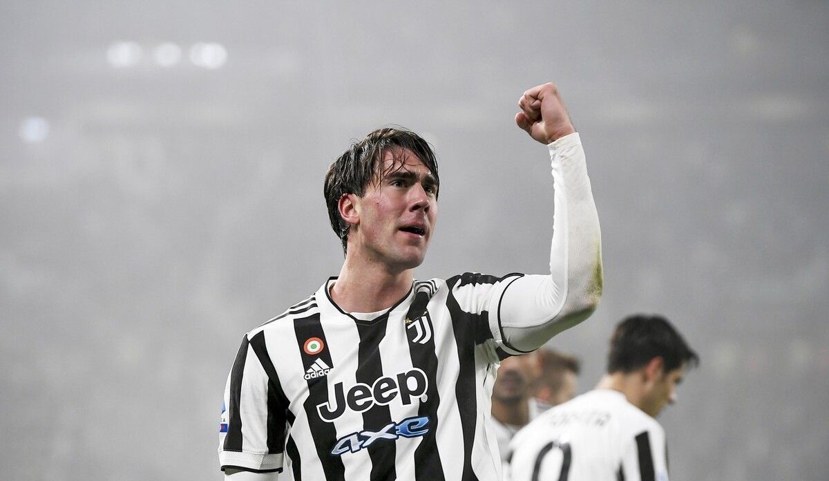 全景一览：中超中甲中乙落幕，来看三级联赛冠军+升降级球队（中超中甲中乙落幕：三级联赛冠军与升降级全览）