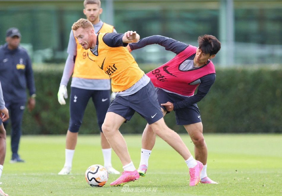 德天空：莱比锡冬窗将出售维尔纳等4人；后腰施拉格尔续约未决