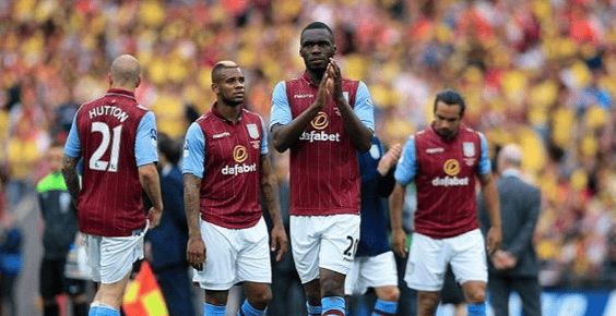 詹姆斯篮板抢断关键时刻锁定胜局