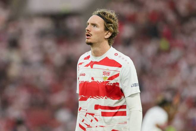 图片报：巴萨希望签下一名左边锋，正关注莱比锡的迪奥曼德