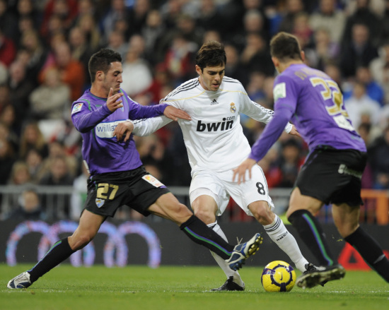 多特青春风暴持续席卷德甲（多特青春旋风再度横扫德甲）