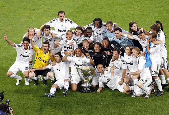 记者：姆伯莫和阿马德可以出战曼联主场对阵伯恩茅斯的比赛（记者：姆伯莫与阿马德均可出战曼联主场迎战伯恩茅斯一役）