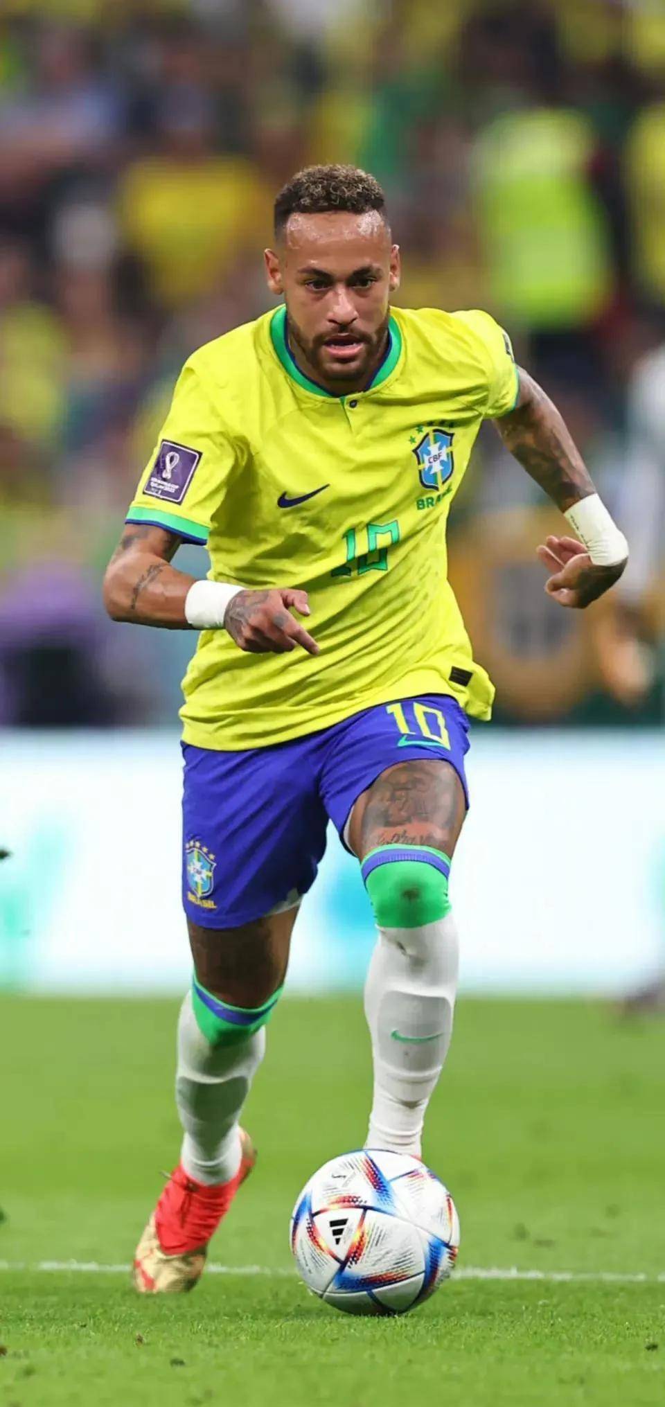 官方：德国名哨兹瓦耶将执法国米vs利物浦的欧冠焦点战（官宣：德国名裁兹瓦耶将吹罚国米对阵利物浦的欧冠重头戏）