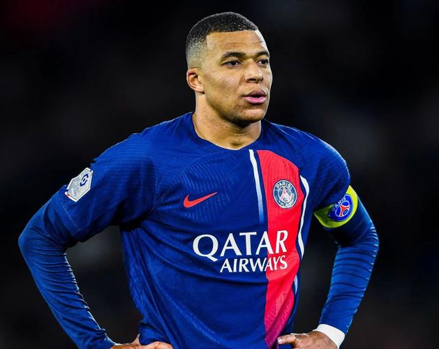 卡斯尔：东契奇是多次入选全明星的球员，不可能完全阻止他